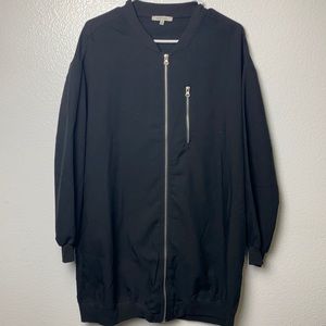 Women’s lightweight long jacket